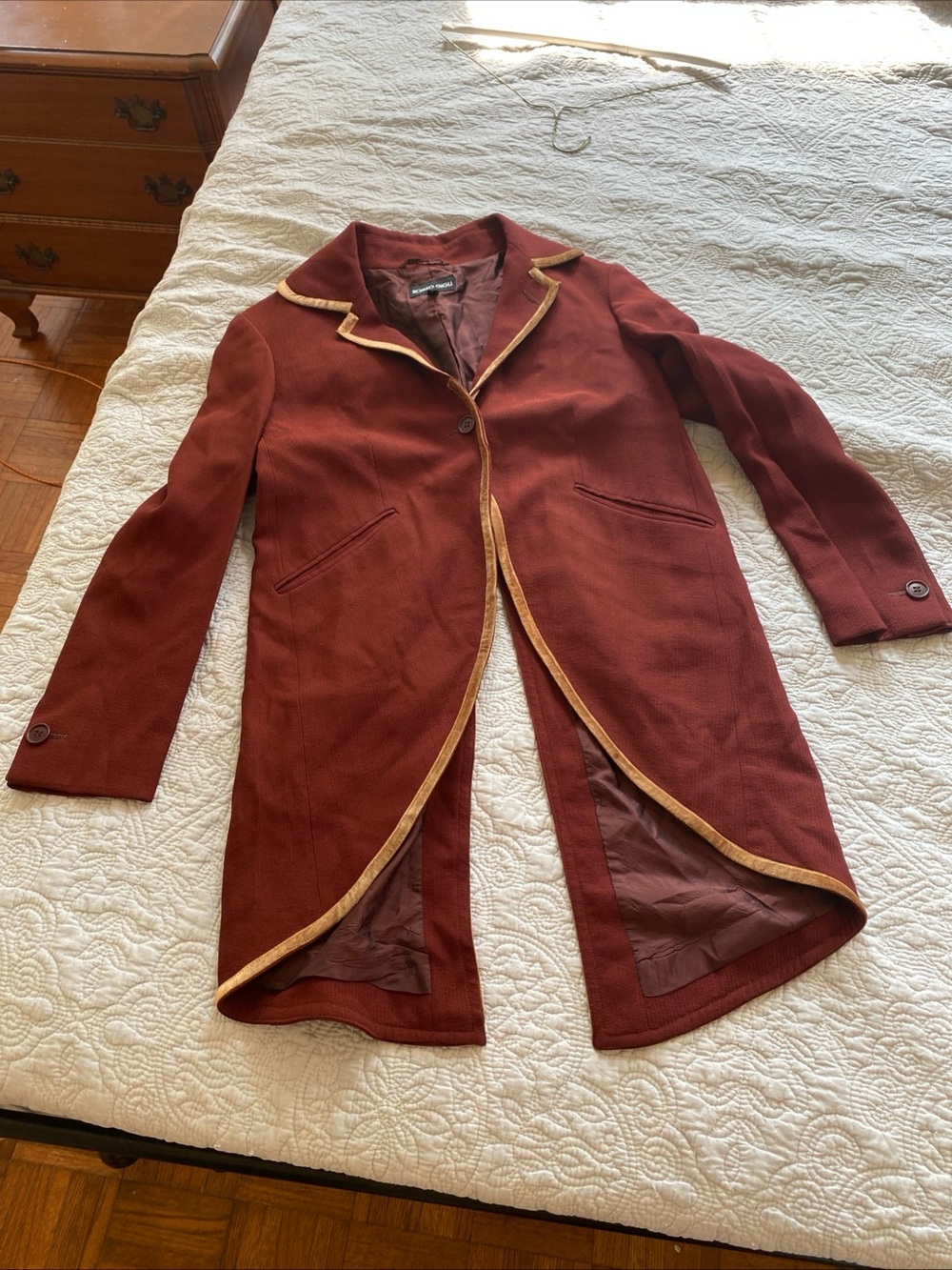 Vintage Romeo Gigli Women's Rust Tailcoat Blazer with Velvet Gold Trim Size 40 - Picture 2 of 10